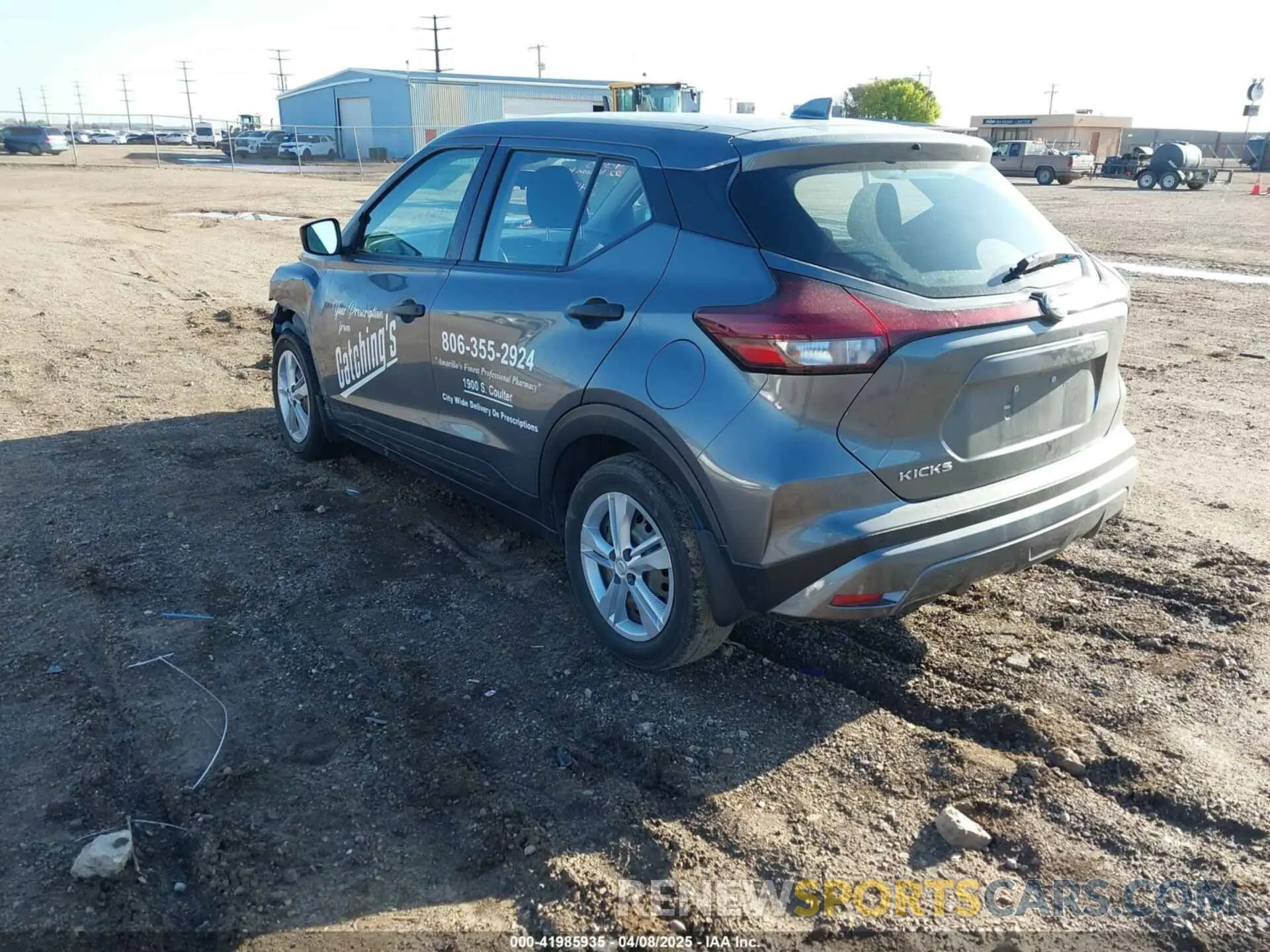 3 Photograph of a damaged car 3N1CP5BV8NL483488 NISSAN KICKS 2022