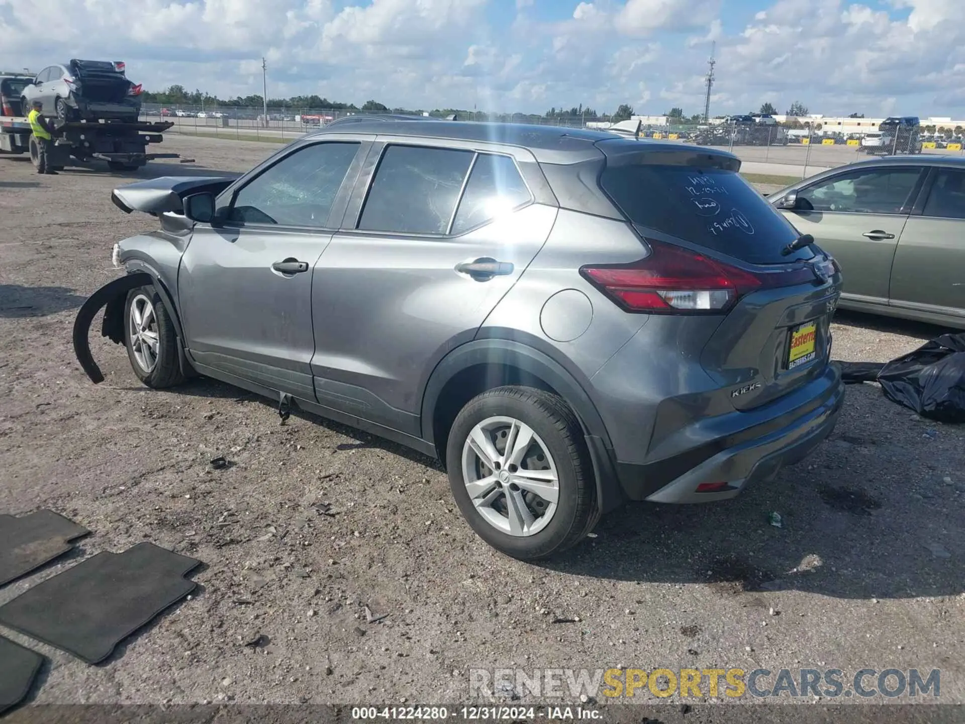 3 Photograph of a damaged car 3N1CP5BV9NL494192 NISSAN KICKS 2022