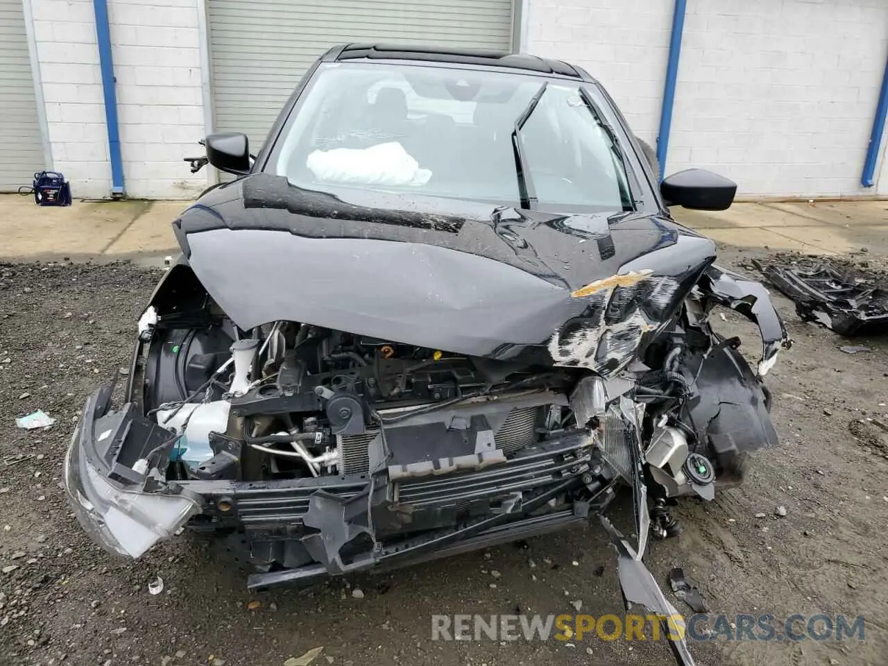 5 Photograph of a damaged car 3N1CP5BV9NL497299 NISSAN KICKS 2022