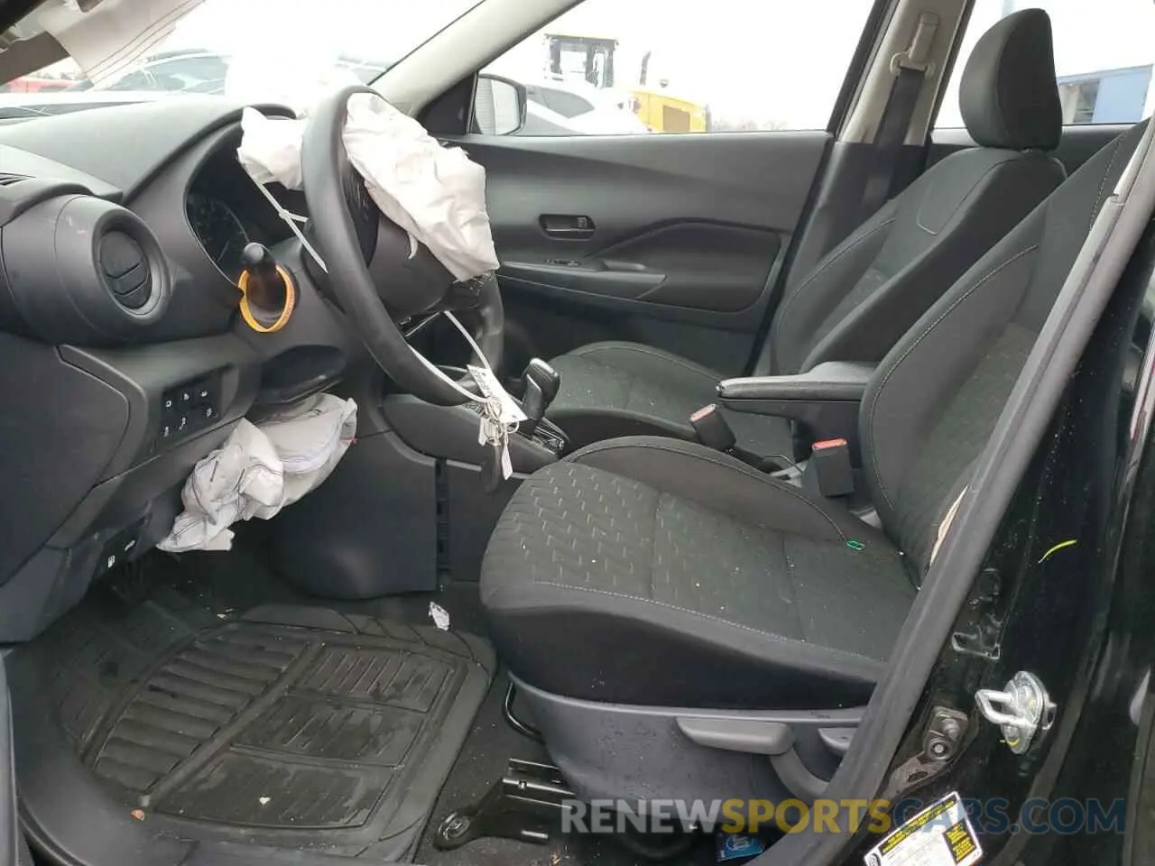 7 Photograph of a damaged car 3N1CP5BV9NL497299 NISSAN KICKS 2022