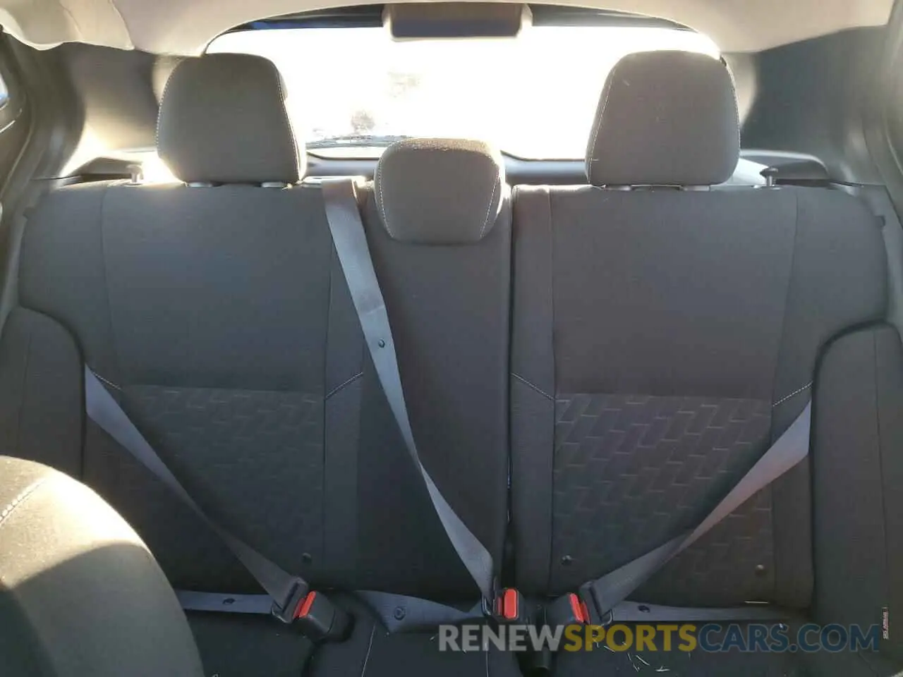 10 Photograph of a damaged car 3N1CP5BV9NL501223 NISSAN KICKS 2022