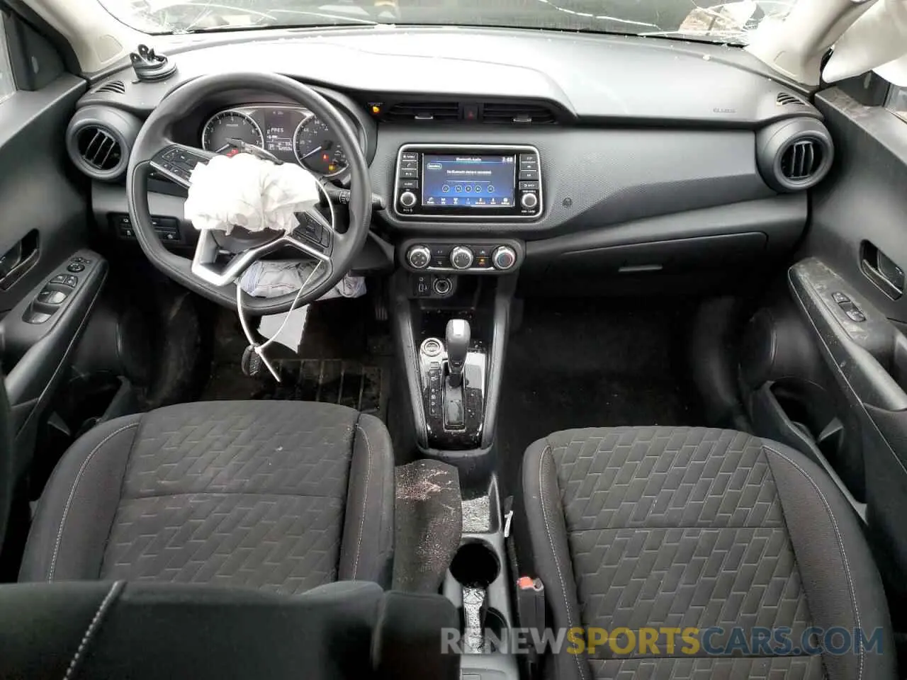 8 Photograph of a damaged car 3N1CP5BV9NL521875 NISSAN KICKS 2022