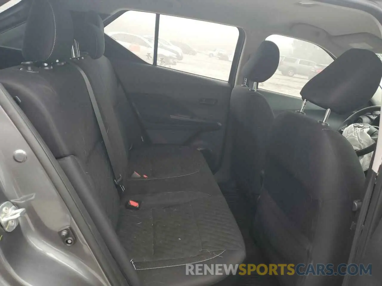 12 Photograph of a damaged car 3N1CP5BVXNL480205 NISSAN KICKS 2022