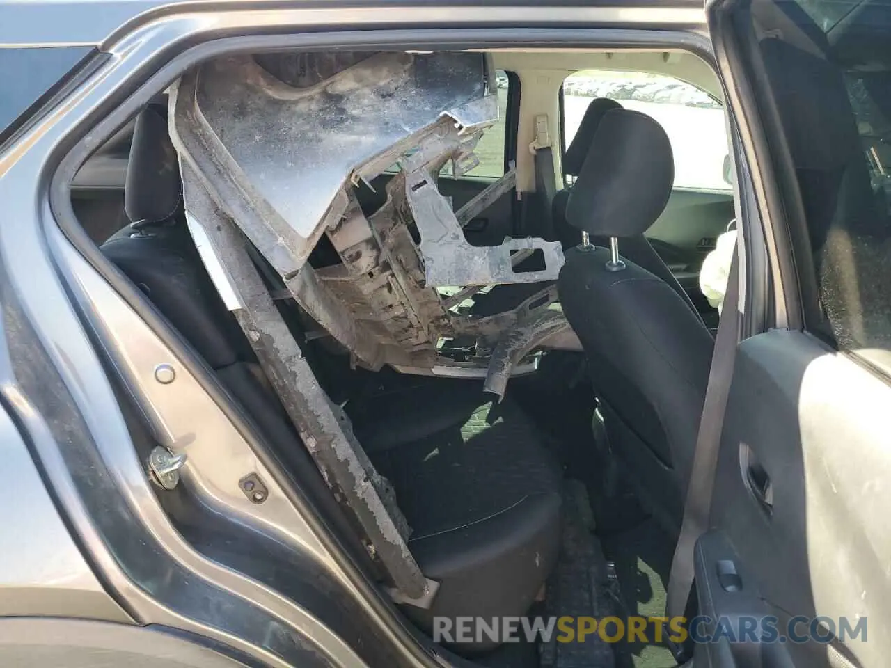 10 Photograph of a damaged car 3N1CP5BVXNL494511 NISSAN KICKS 2022