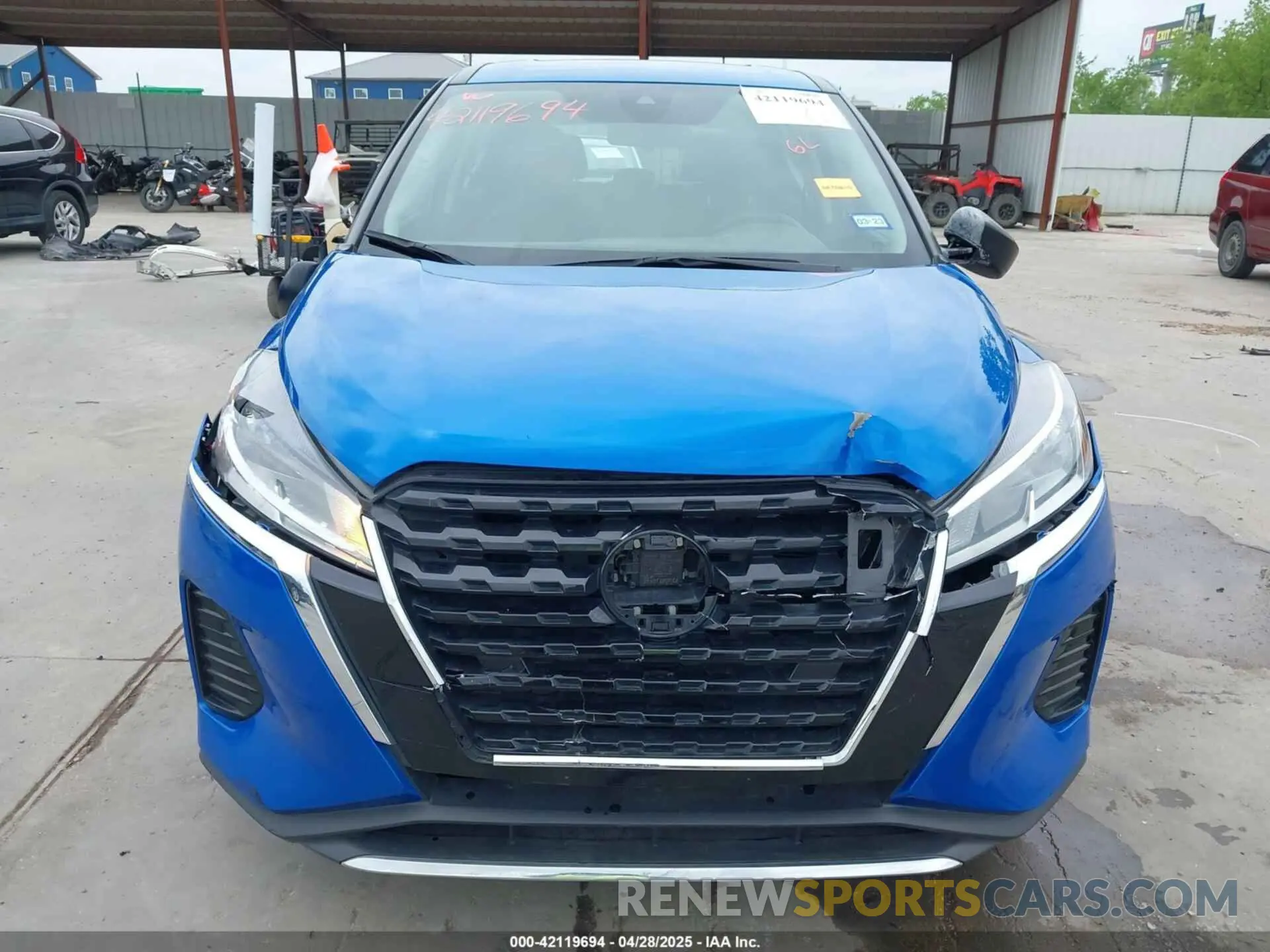 12 Photograph of a damaged car 3N1CP5BVXNL498249 NISSAN KICKS 2022