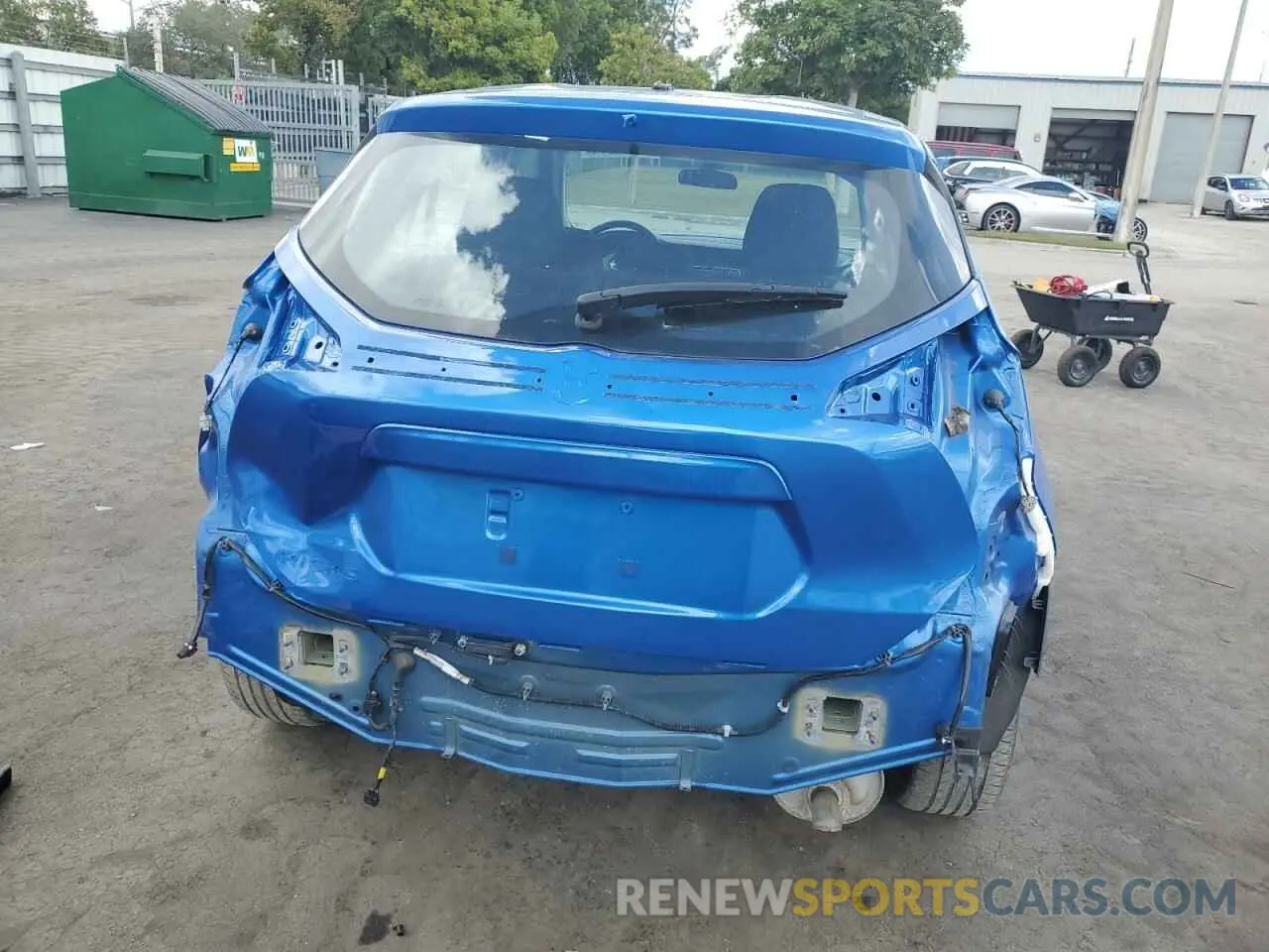 6 Photograph of a damaged car 3N1CP5BVXNL498820 NISSAN KICKS 2022