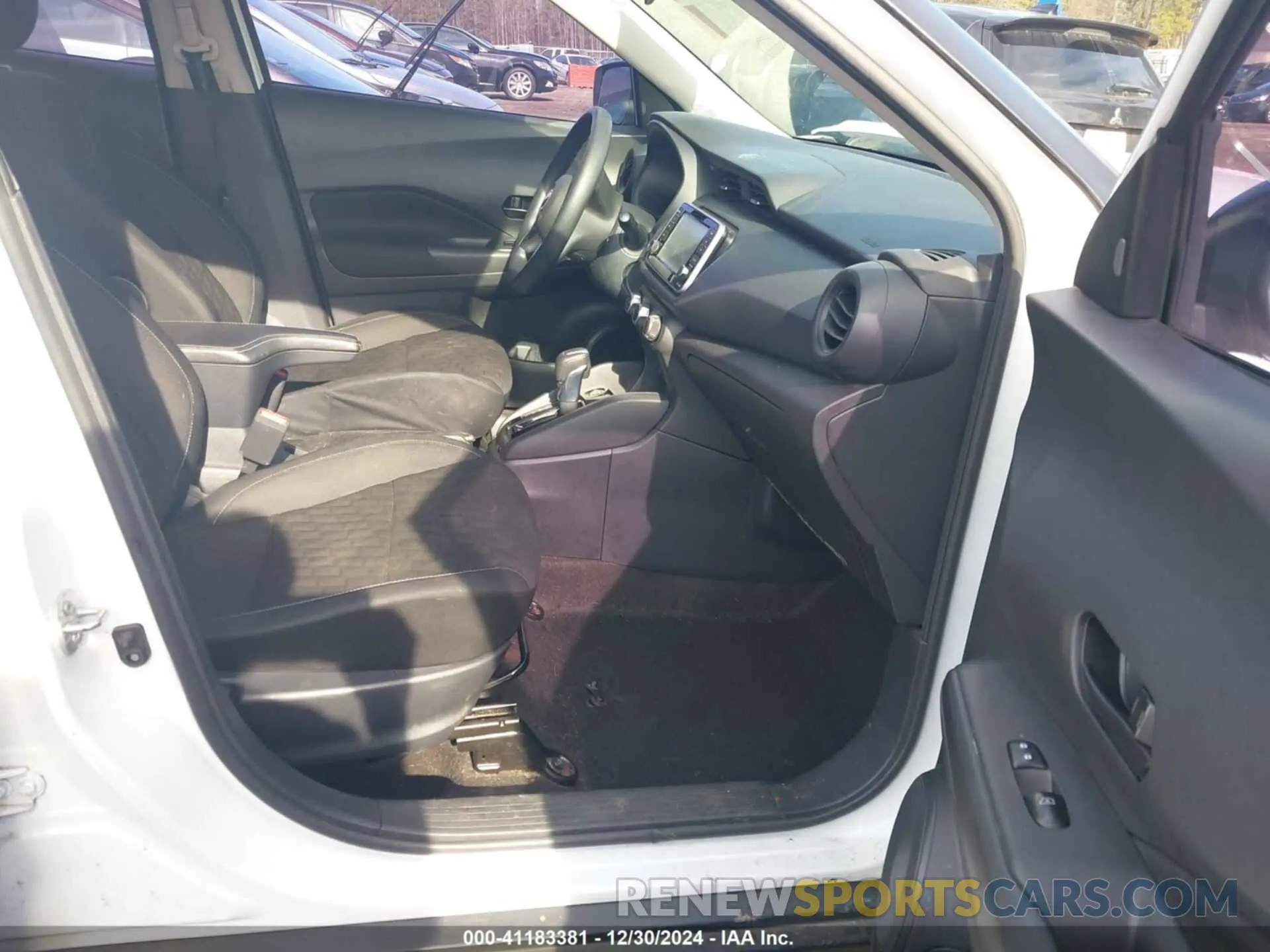 5 Photograph of a damaged car 3N1CP5BVXNL503367 NISSAN KICKS 2022