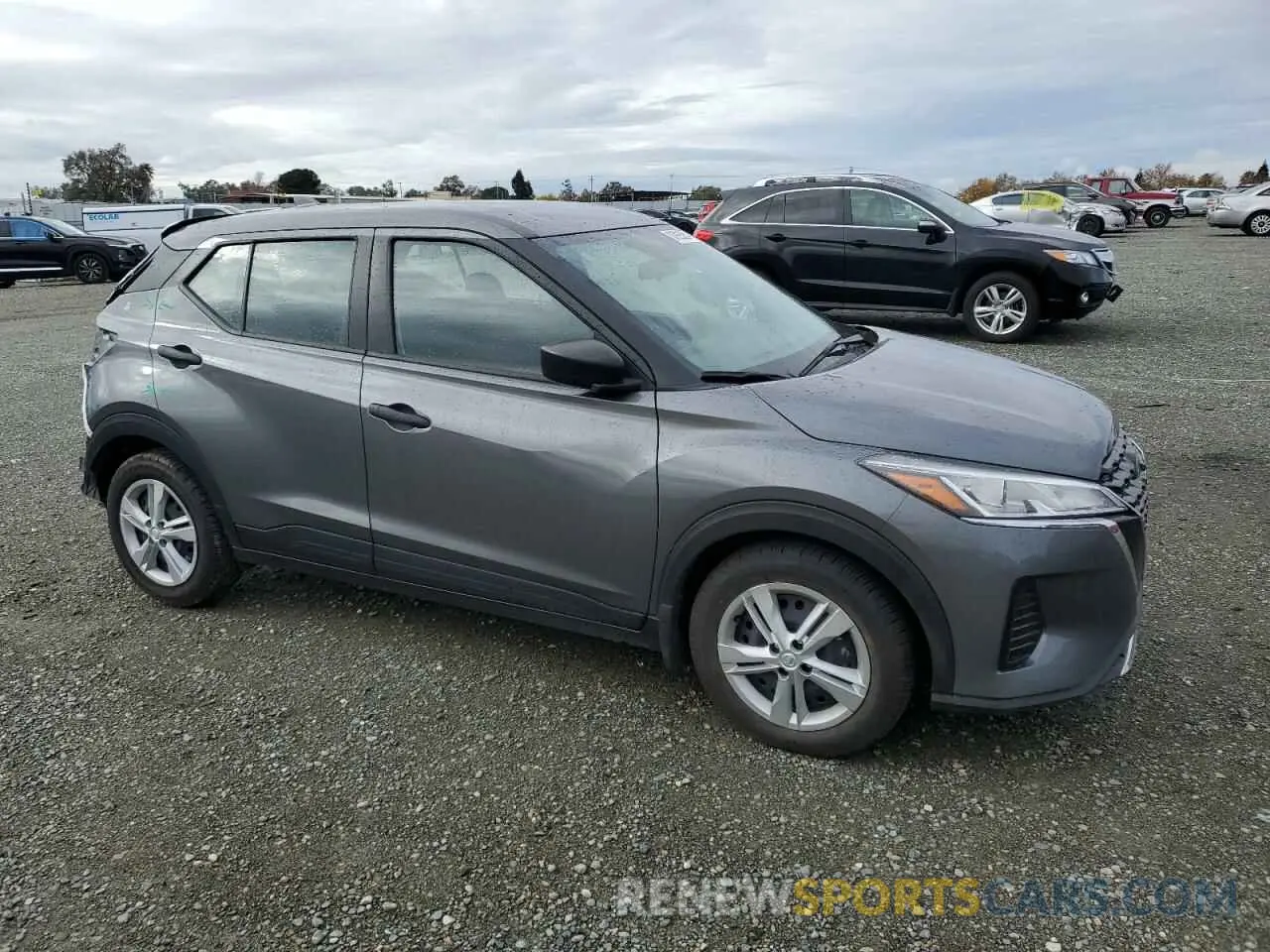 4 Photograph of a damaged car 3N1CP5BVXNL513591 NISSAN KICKS 2022