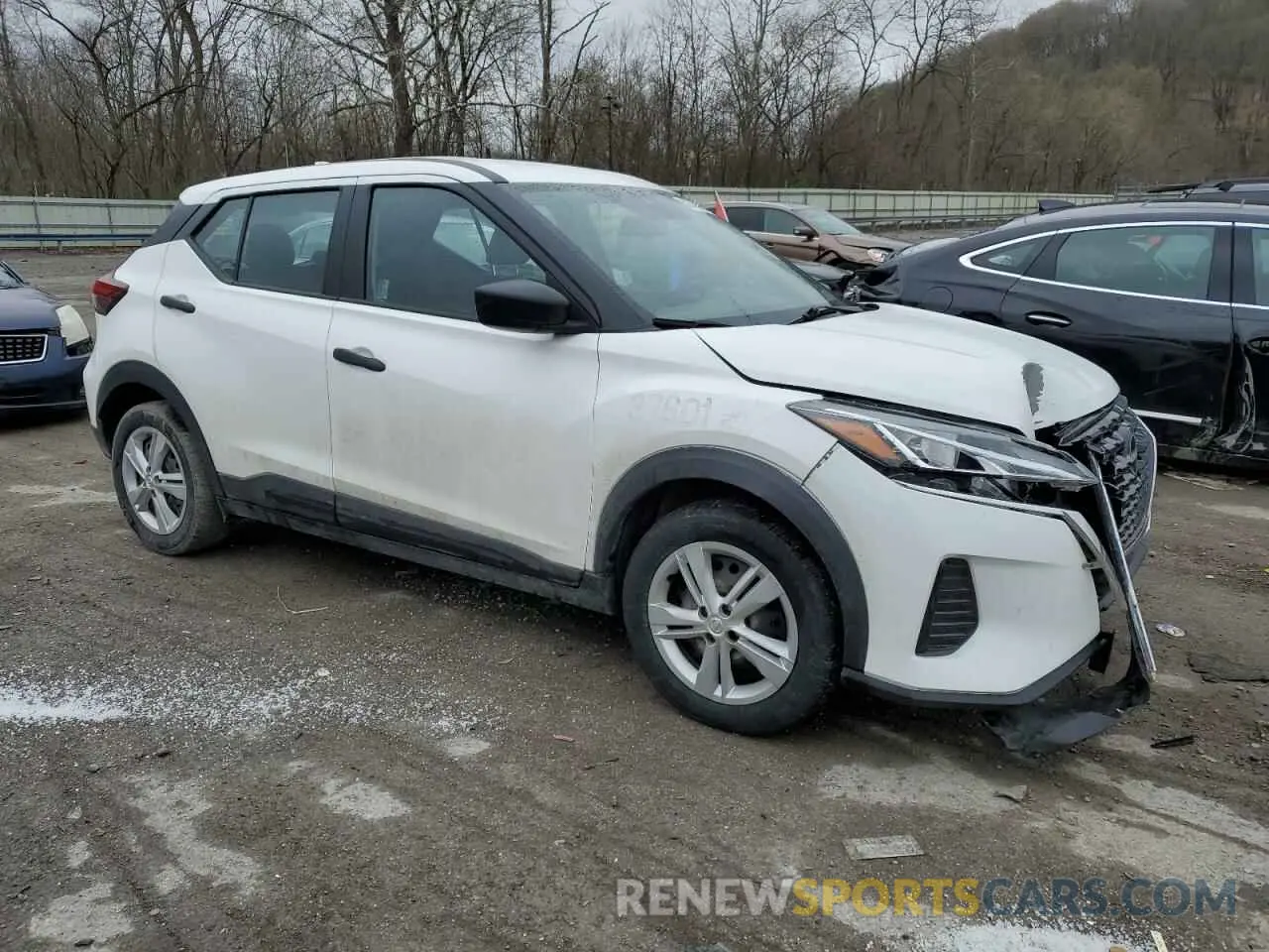 4 Photograph of a damaged car 3N1CP5BVXNL527040 NISSAN KICKS 2022