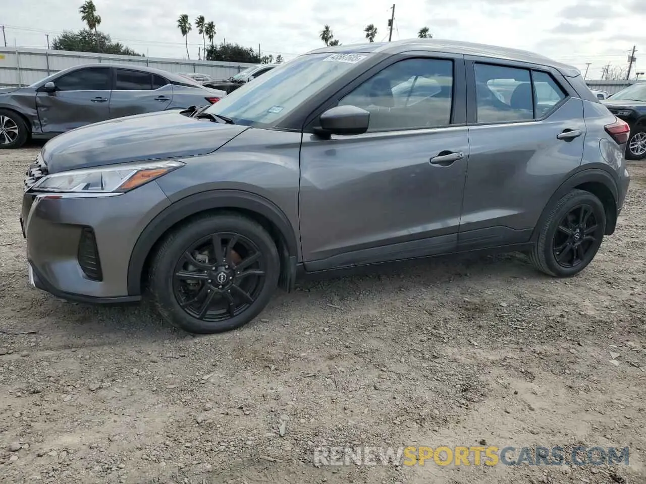 1 Photograph of a damaged car 3N1CP5CV0NL481216 NISSAN KICKS 2022