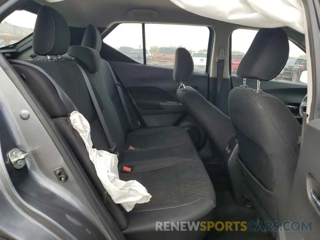 11 Photograph of a damaged car 3N1CP5CV0NL481216 NISSAN KICKS 2022