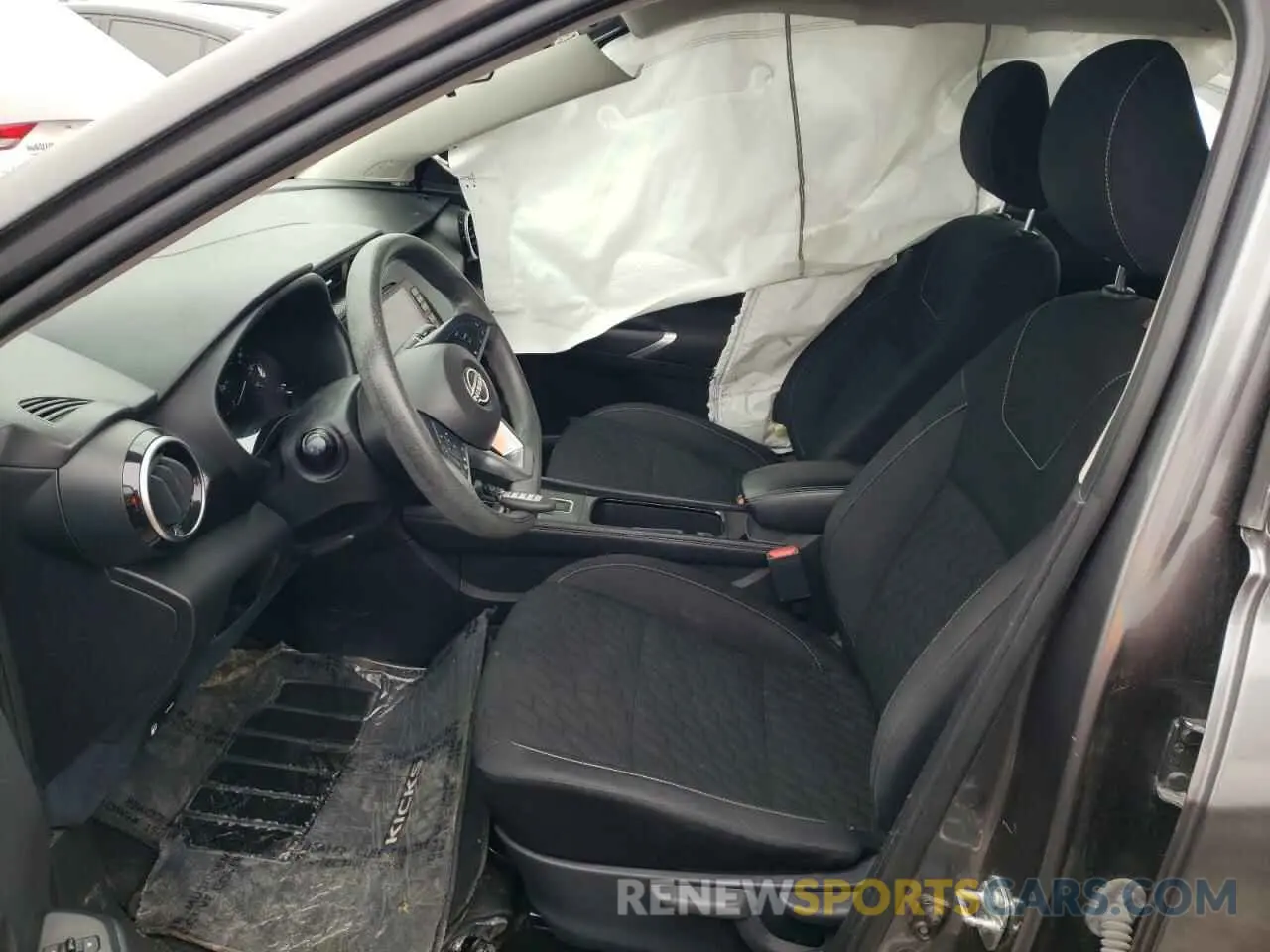 7 Photograph of a damaged car 3N1CP5CV0NL481216 NISSAN KICKS 2022