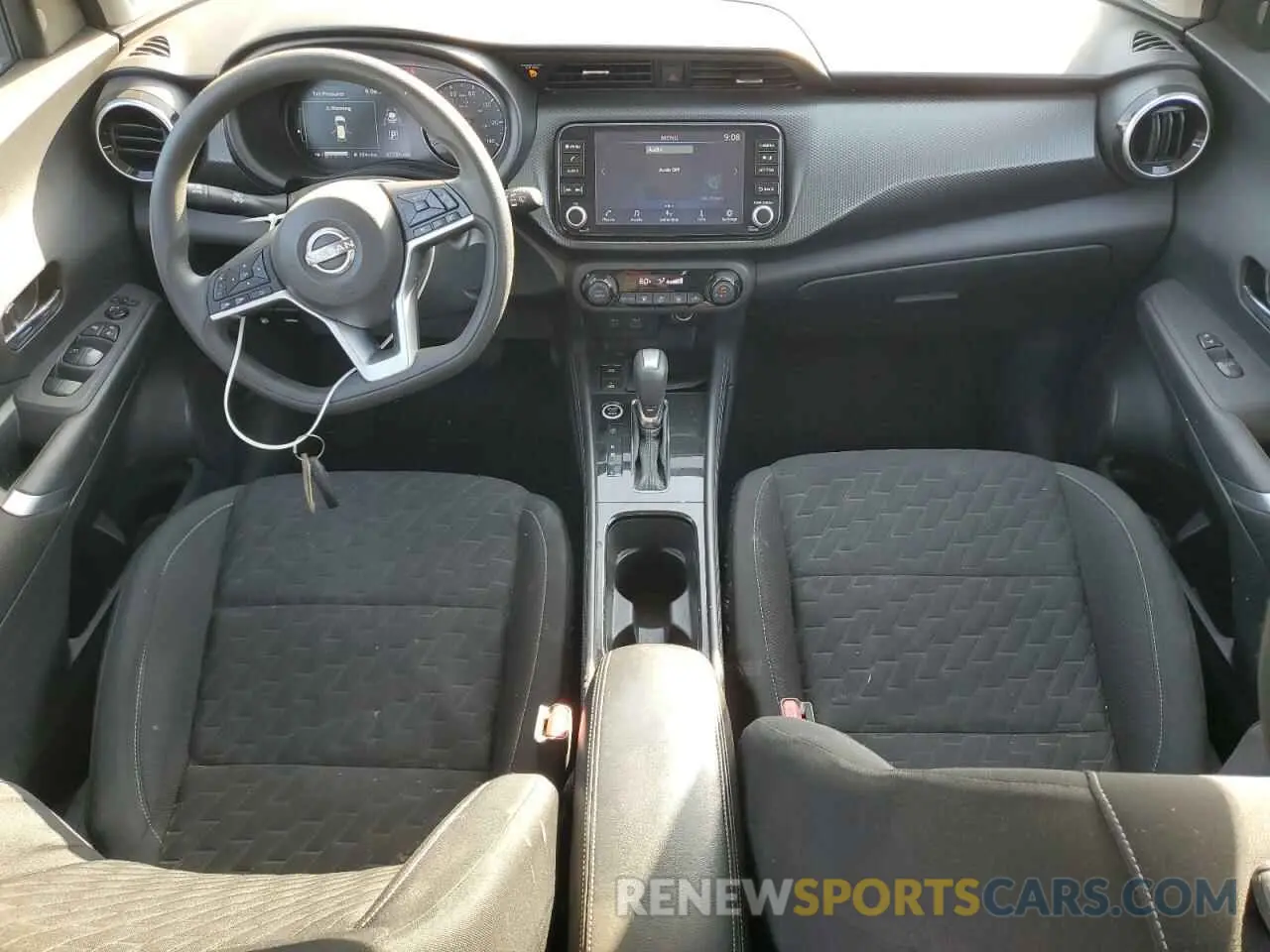 8 Photograph of a damaged car 3N1CP5CV1NL478468 NISSAN KICKS 2022