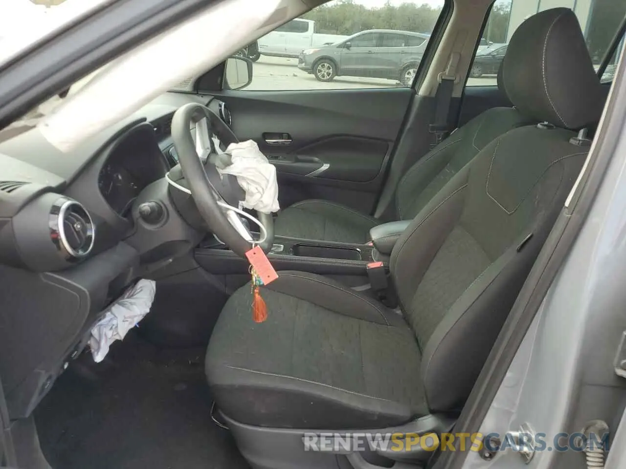 7 Photograph of a damaged car 3N1CP5CV1NL481791 NISSAN KICKS 2022