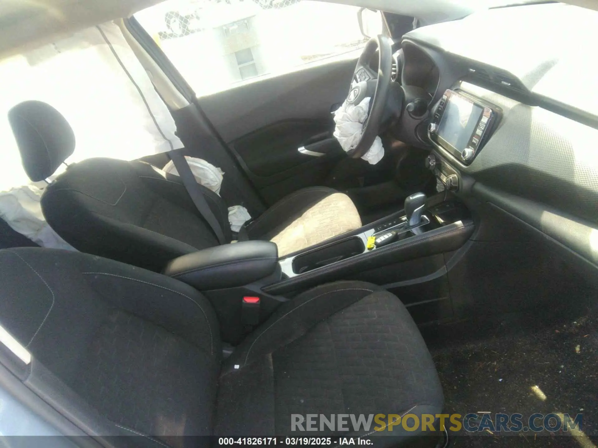 5 Photograph of a damaged car 3N1CP5CV1NL503384 NISSAN KICKS 2022