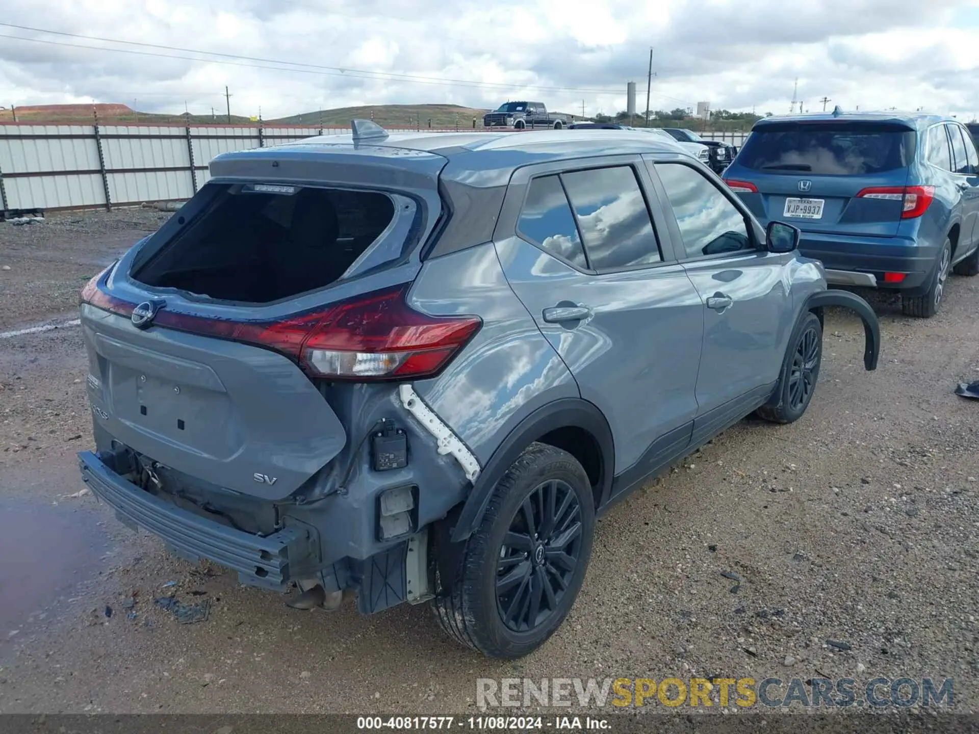 4 Photograph of a damaged car 3N1CP5CV2NL484487 NISSAN KICKS 2022