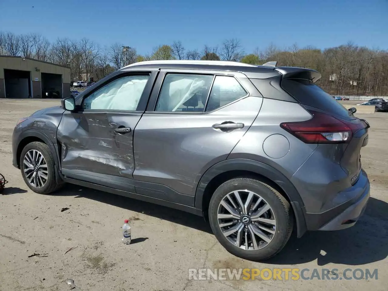 2 Photograph of a damaged car 3N1CP5CV2NL485672 NISSAN KICKS 2022