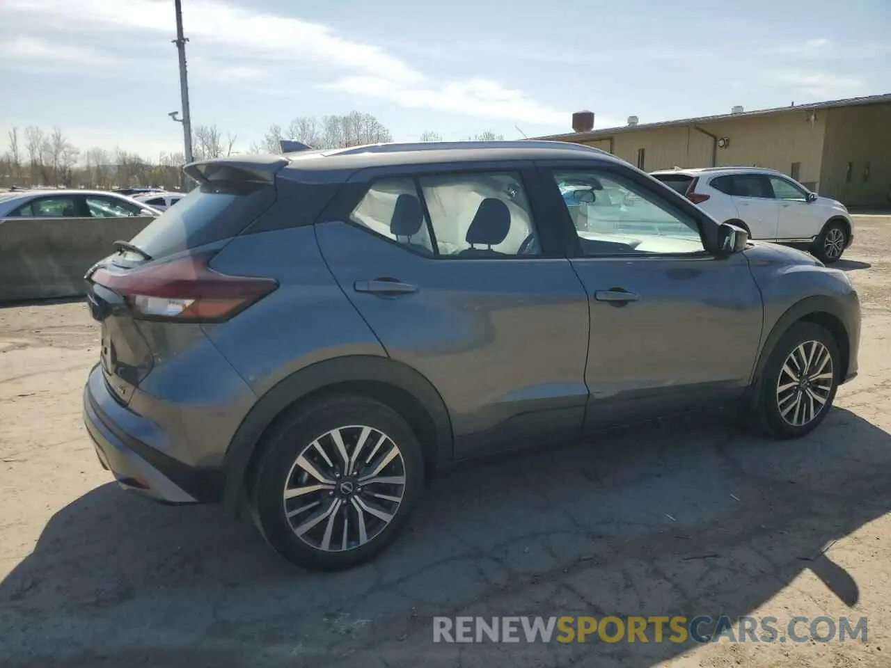 3 Photograph of a damaged car 3N1CP5CV2NL485672 NISSAN KICKS 2022
