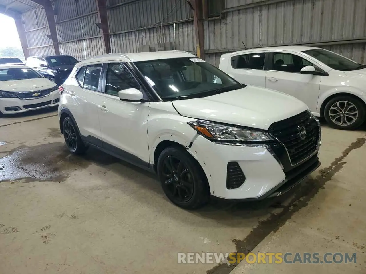 4 Photograph of a damaged car 3N1CP5CV2NL508433 NISSAN KICKS 2022