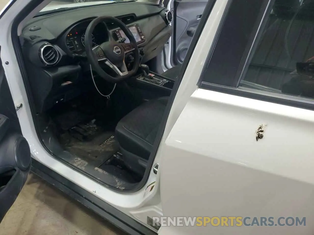 7 Photograph of a damaged car 3N1CP5CV2NL508433 NISSAN KICKS 2022