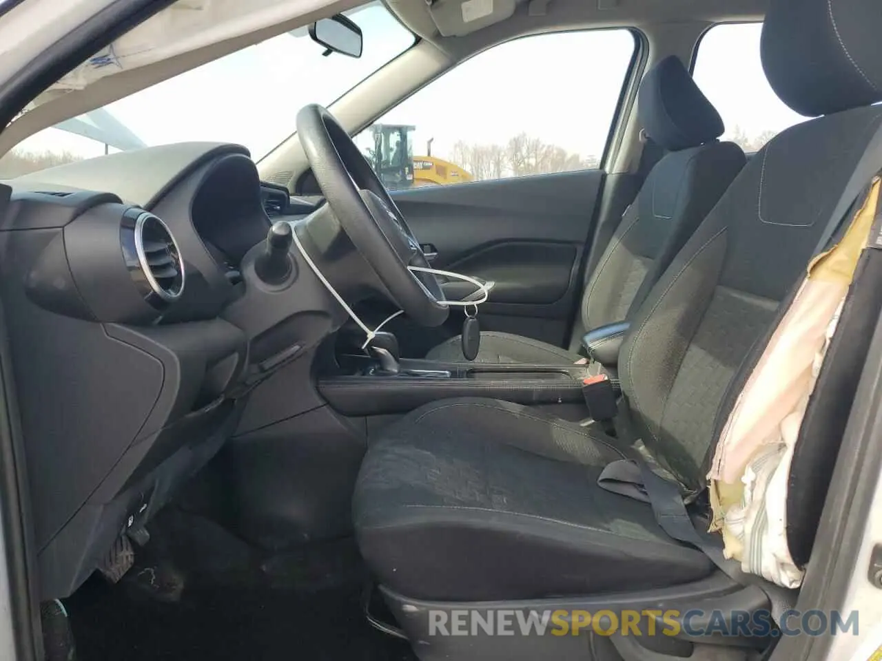 7 Photograph of a damaged car 3N1CP5CV2NL517231 NISSAN KICKS 2022