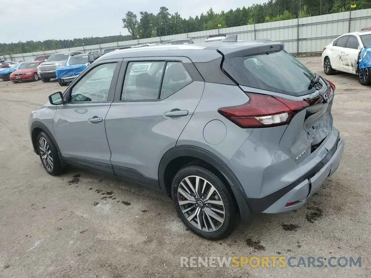 2 Photograph of a damaged car 3N1CP5CV3NL479024 NISSAN KICKS 2022
