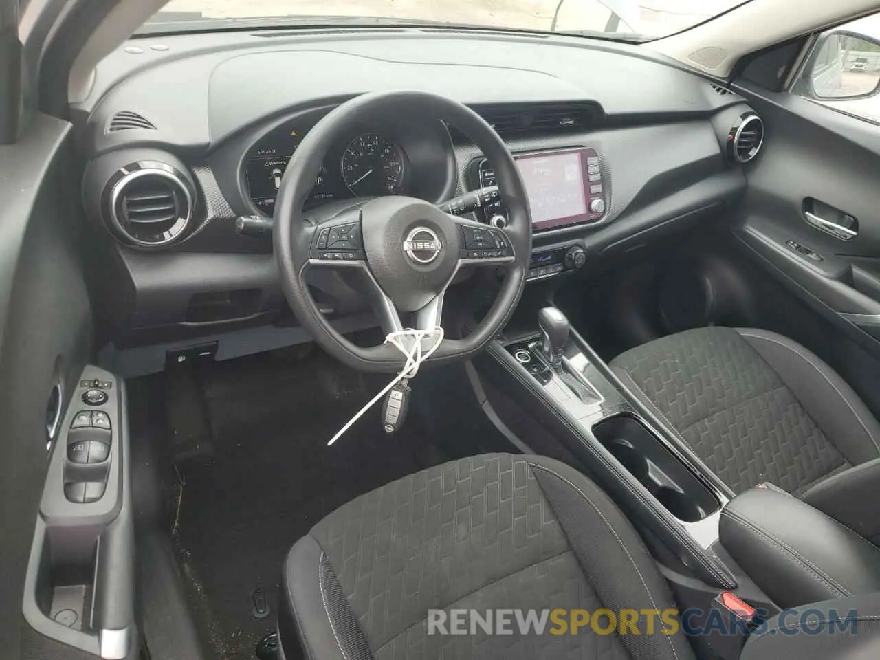8 Photograph of a damaged car 3N1CP5CV3NL479024 NISSAN KICKS 2022