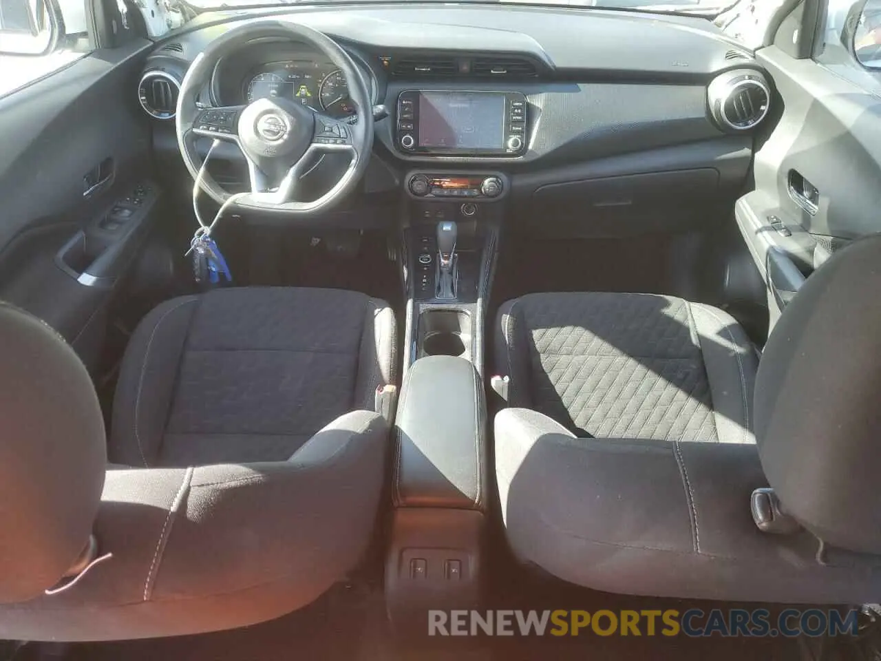 8 Photograph of a damaged car 3N1CP5CV3NL493876 NISSAN KICKS 2022
