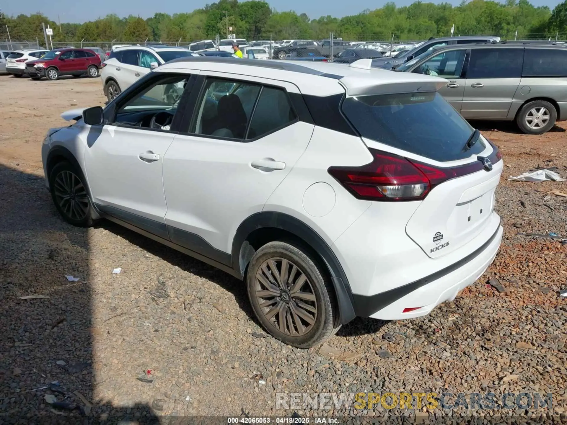 3 Photograph of a damaged car 3N1CP5CV3NL523376 NISSAN KICKS 2022