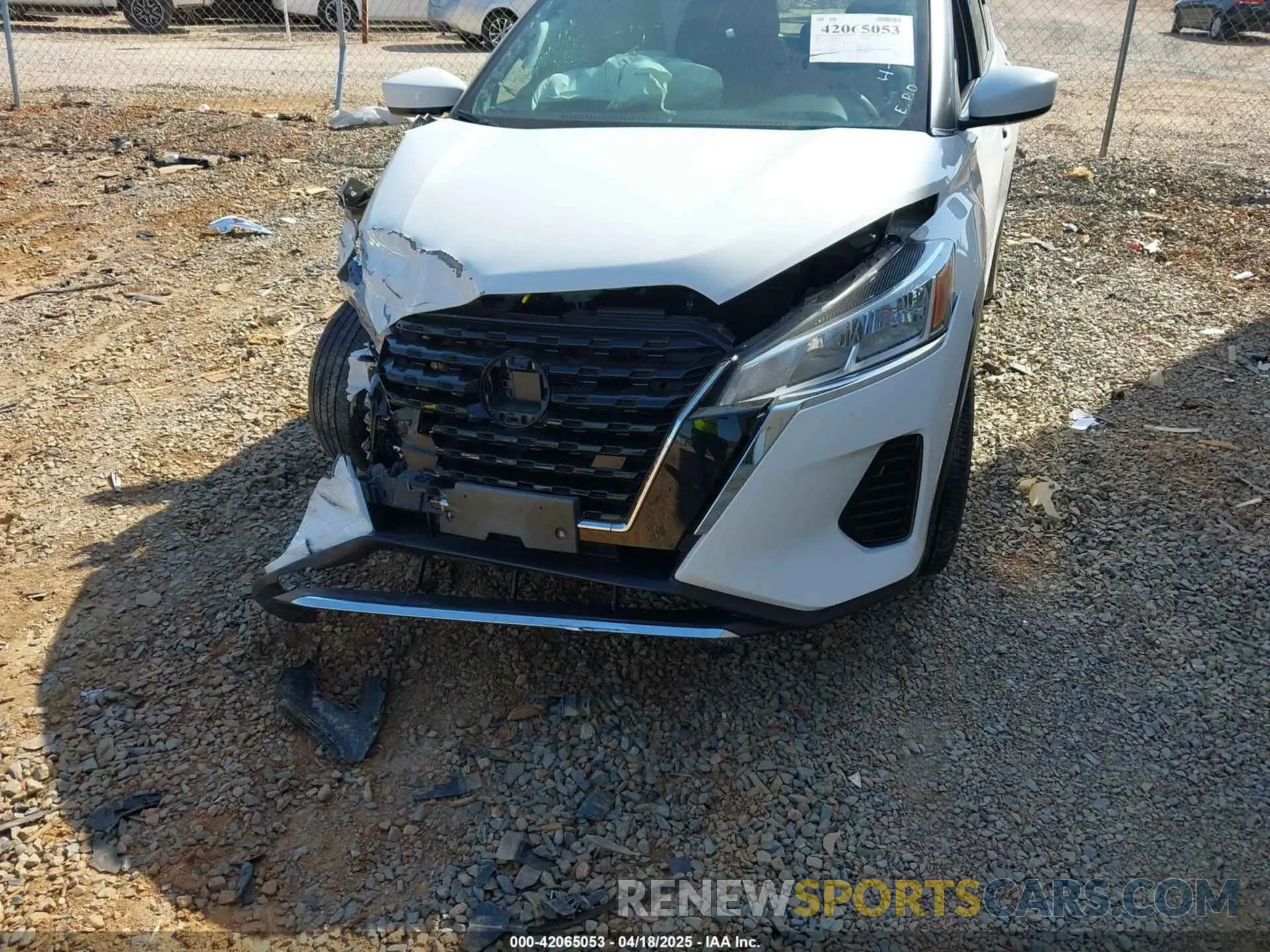 6 Photograph of a damaged car 3N1CP5CV3NL523376 NISSAN KICKS 2022