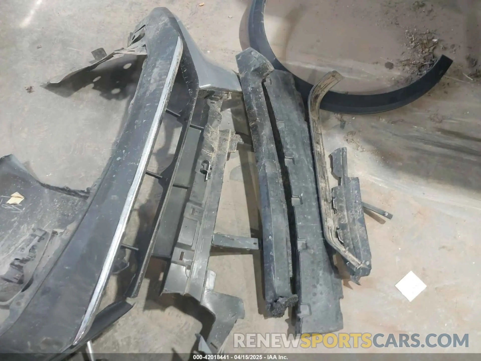 12 Photograph of a damaged car 3N1CP5CV4NL498973 NISSAN KICKS 2022