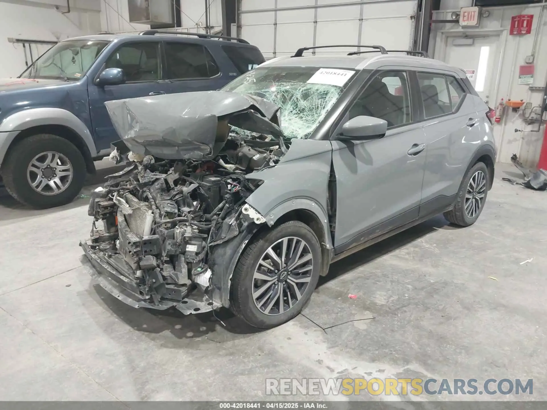 2 Photograph of a damaged car 3N1CP5CV4NL498973 NISSAN KICKS 2022