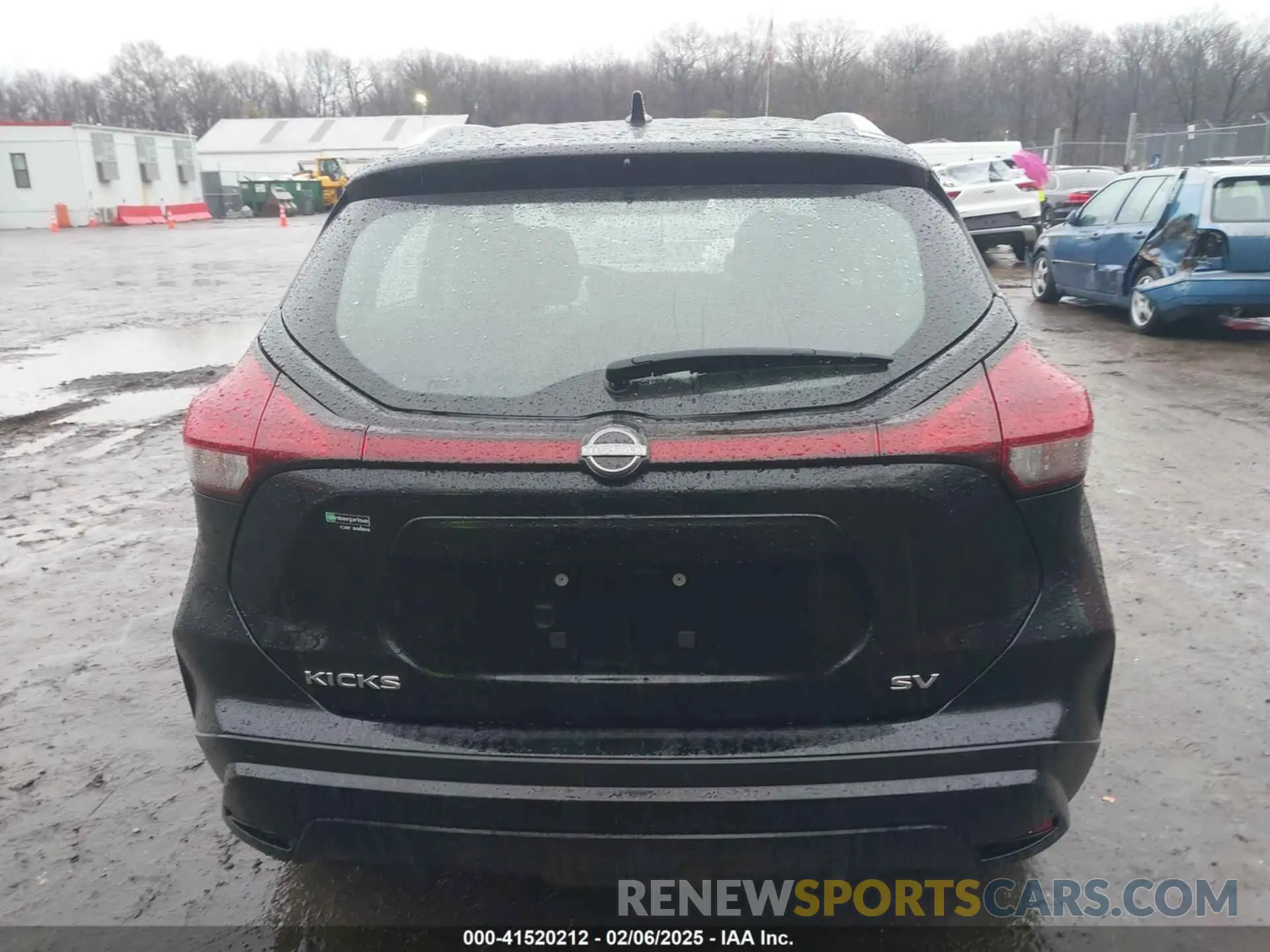 15 Photograph of a damaged car 3N1CP5CV4NL500799 NISSAN KICKS 2022