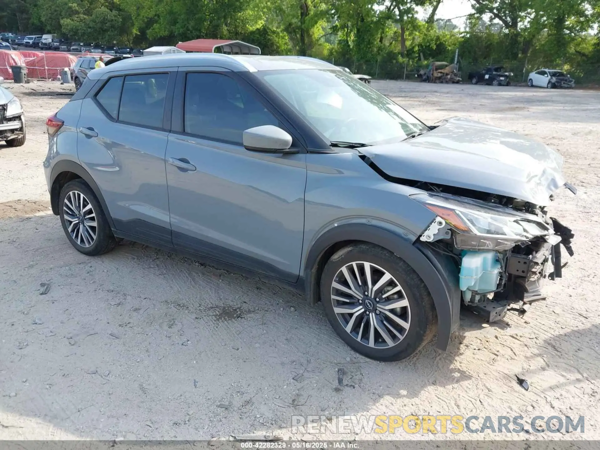 1 Photograph of a damaged car 3N1CP5CV4NL509874 NISSAN KICKS 2022