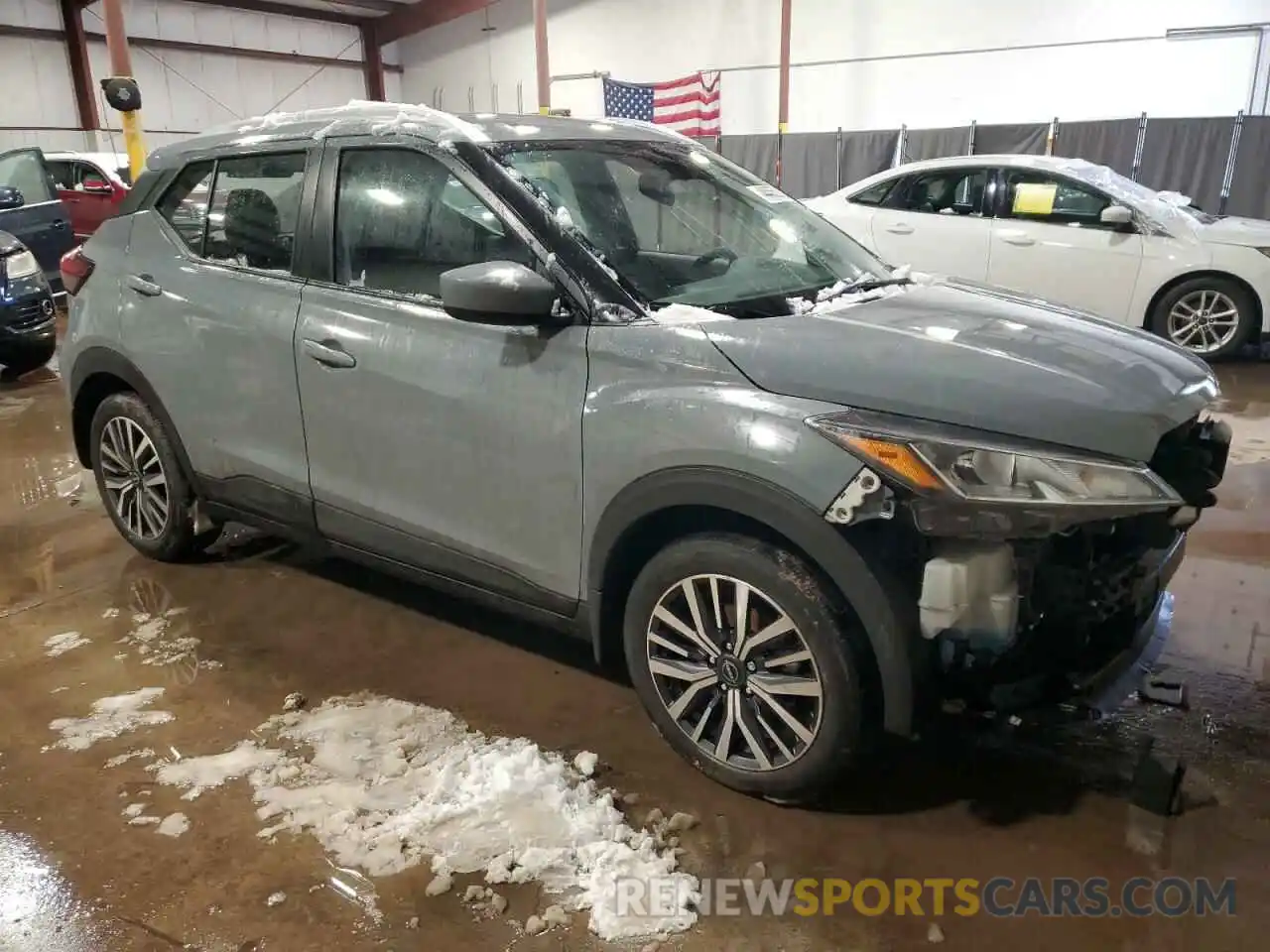 4 Photograph of a damaged car 3N1CP5CV4NL523323 NISSAN KICKS 2022