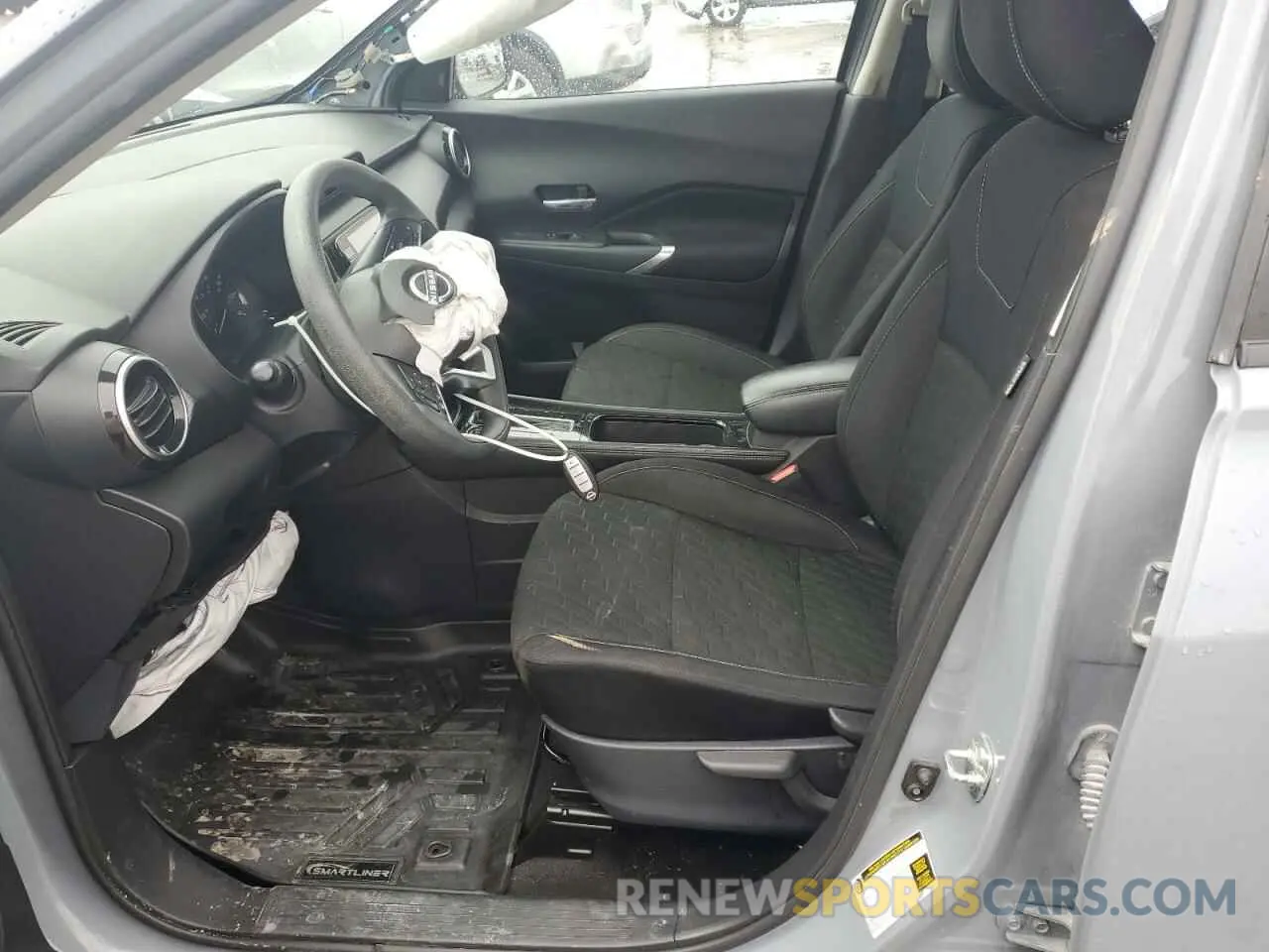 7 Photograph of a damaged car 3N1CP5CV5NL498058 NISSAN KICKS 2022