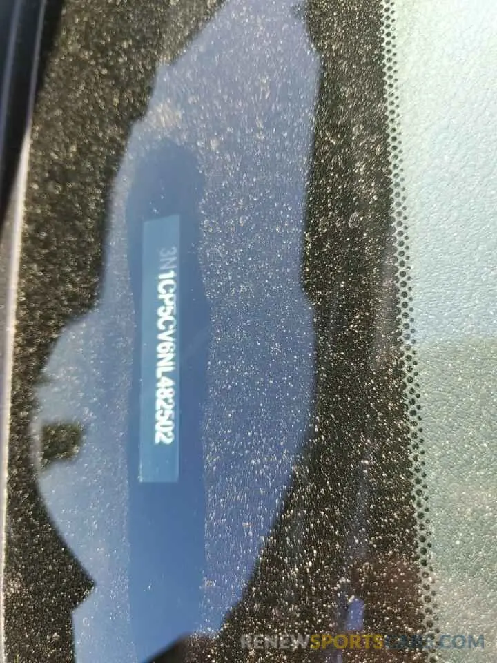 12 Photograph of a damaged car 3N1CP5CV6NL482502 NISSAN KICKS 2022