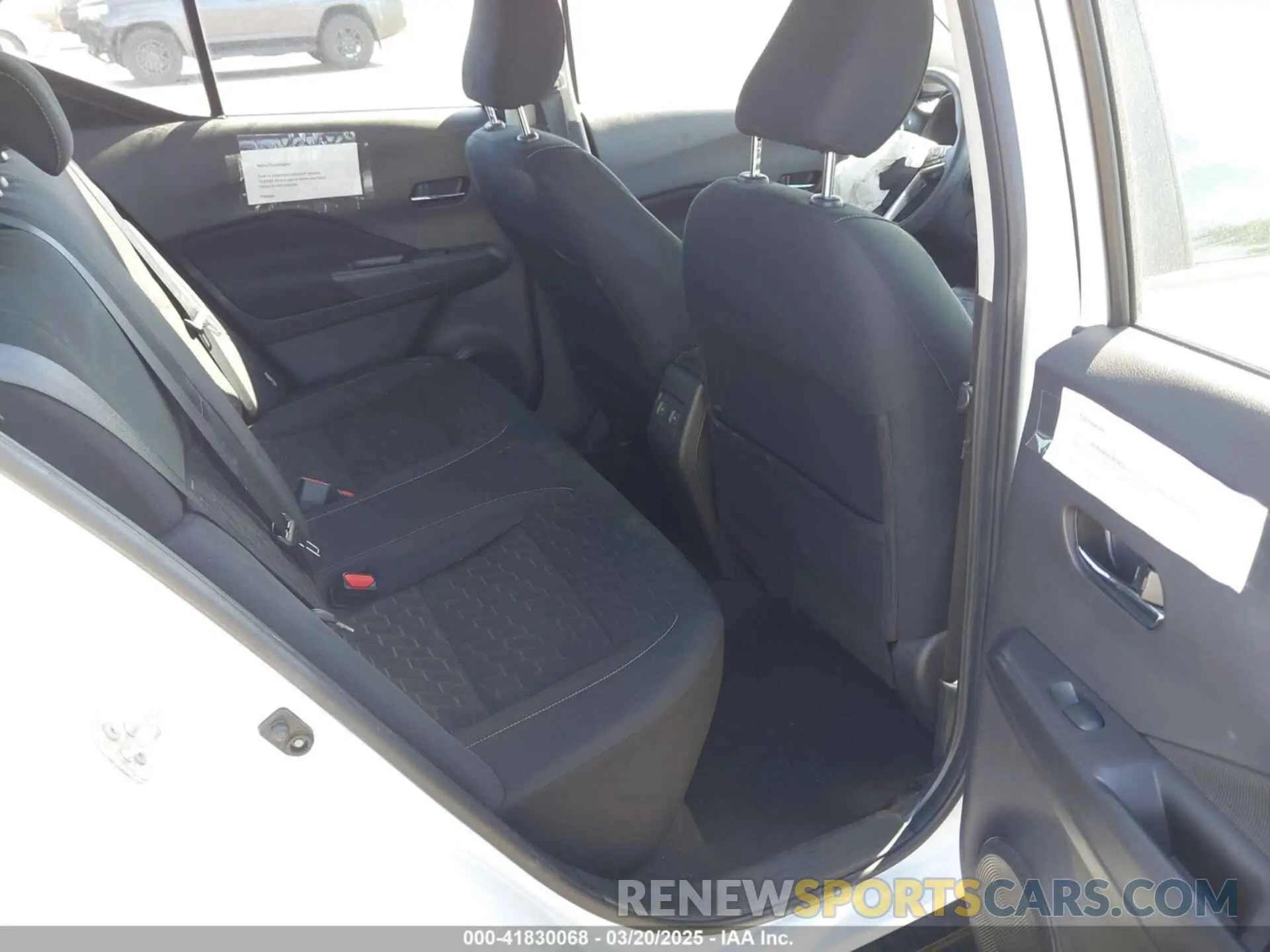 8 Photograph of a damaged car 3N1CP5CV6NL509584 NISSAN KICKS 2022