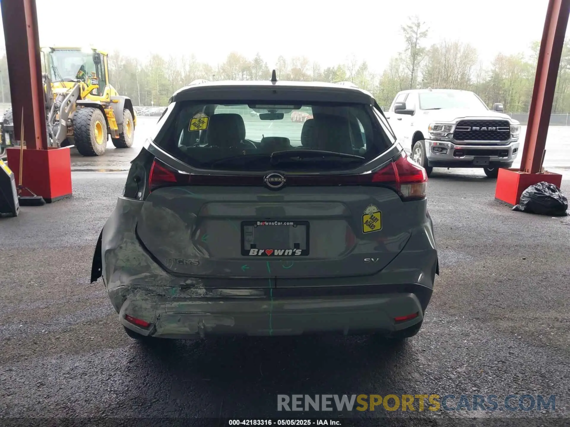 16 Photograph of a damaged car 3N1CP5CV7NL477969 NISSAN KICKS 2022
