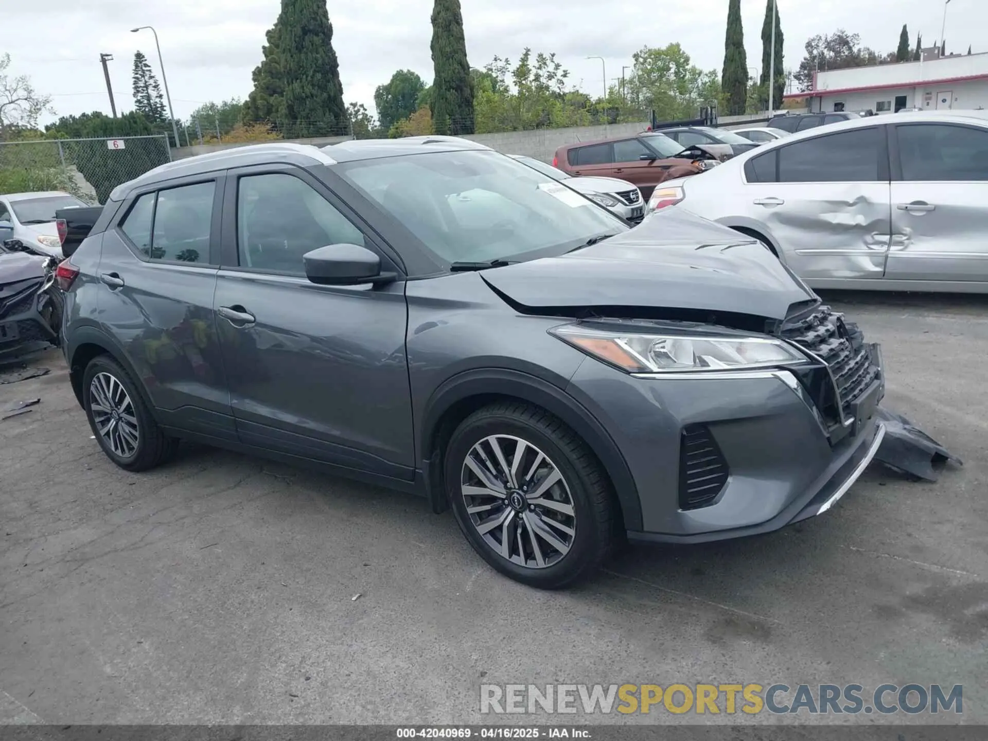 14 Photograph of a damaged car 3N1CP5CV7NL505835 NISSAN KICKS 2022