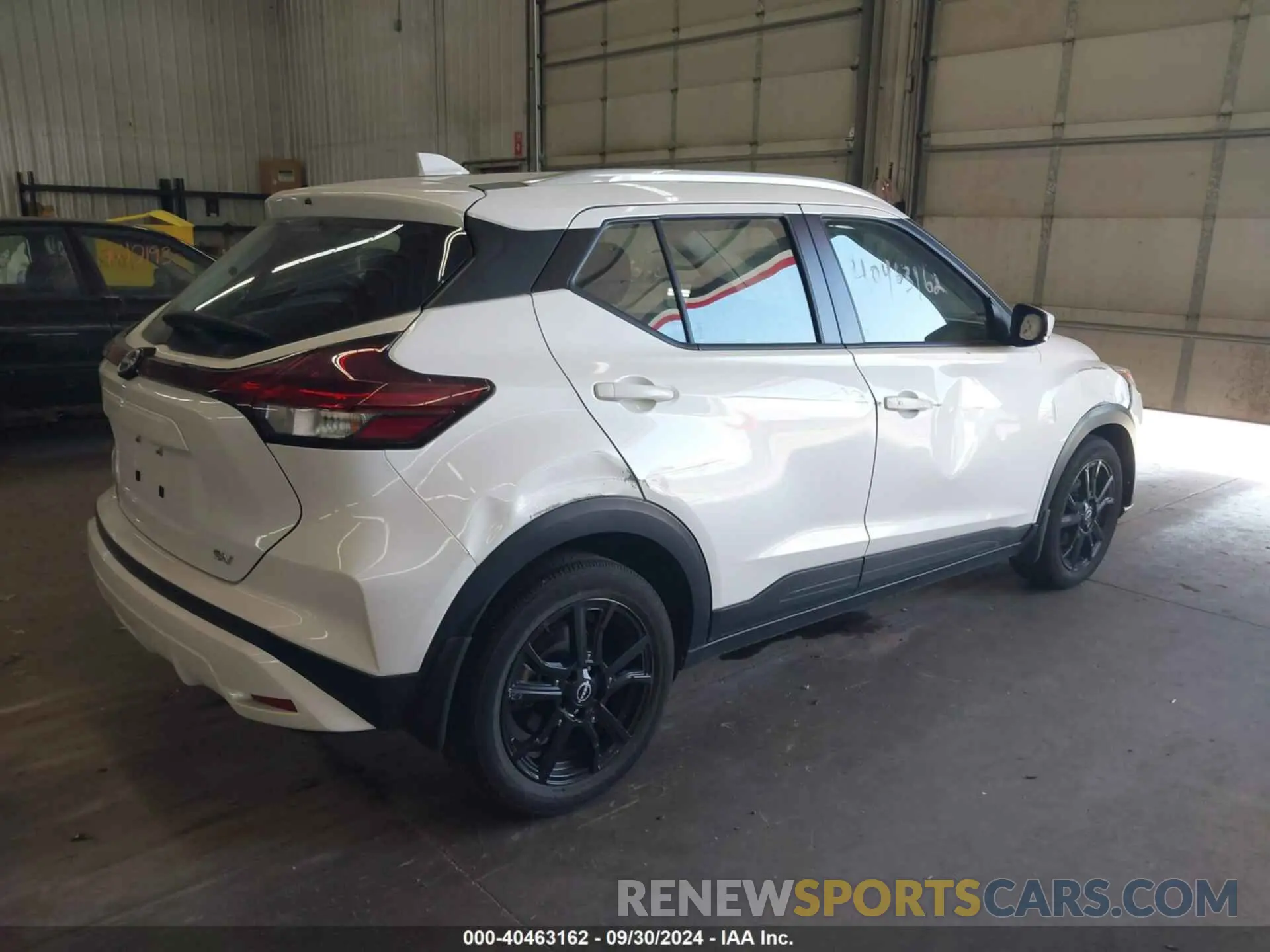 4 Photograph of a damaged car 3N1CP5CV7NL514700 NISSAN KICKS 2022