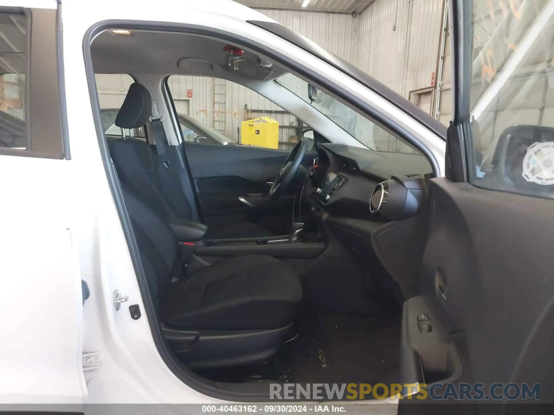 5 Photograph of a damaged car 3N1CP5CV7NL514700 NISSAN KICKS 2022