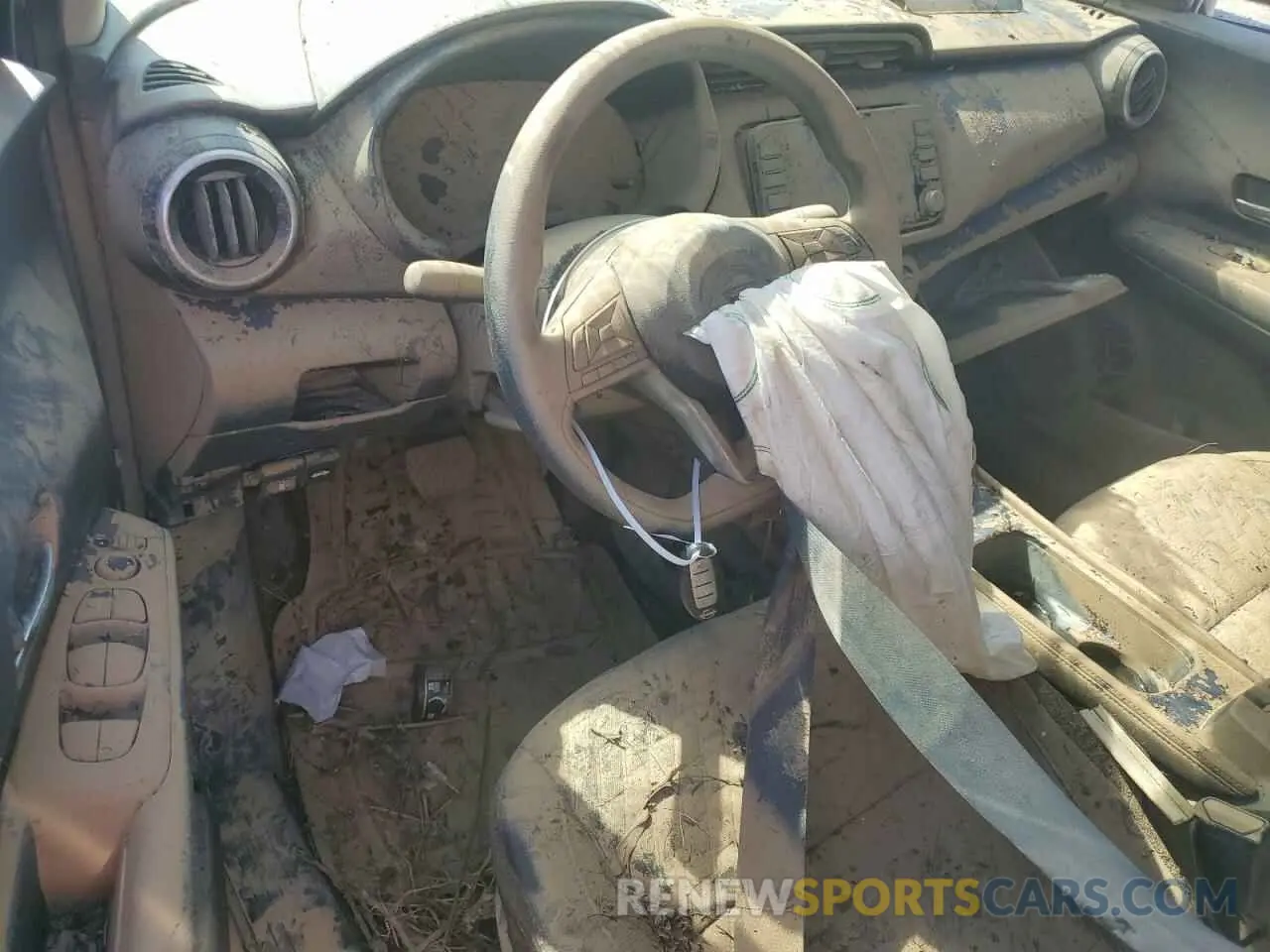 8 Photograph of a damaged car 3N1CP5CV8NL524037 NISSAN KICKS 2022