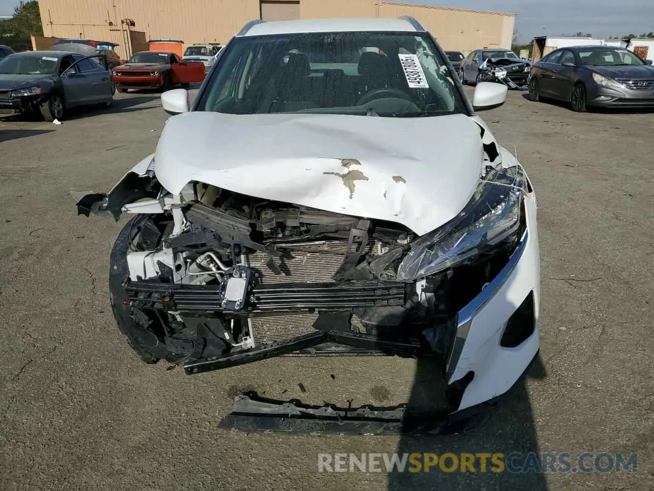 5 Photograph of a damaged car 3N1CP5CV9NL492862 NISSAN KICKS 2022