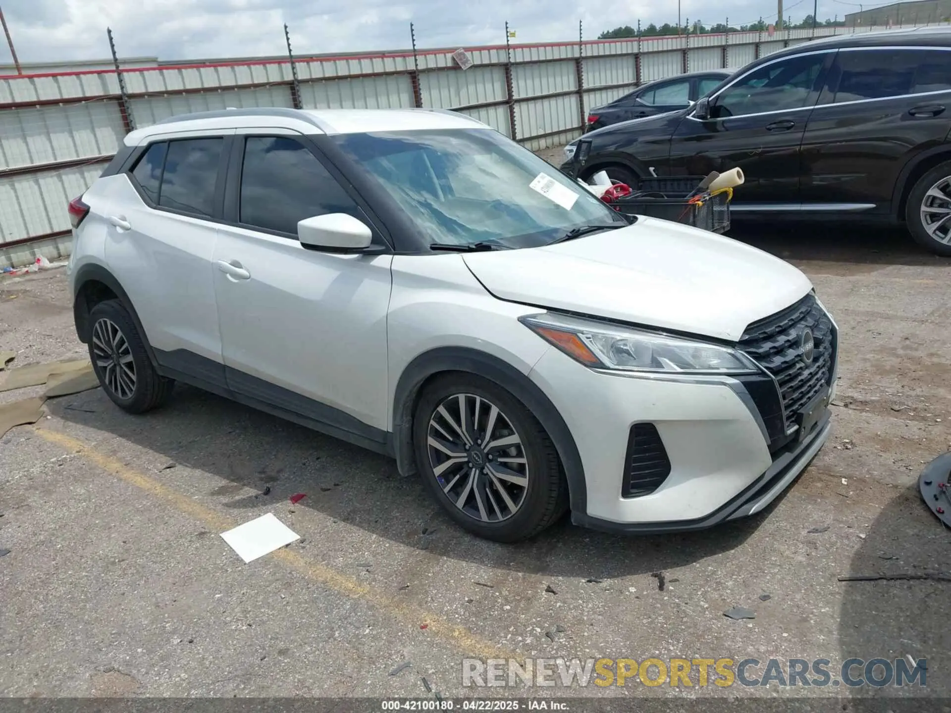 1 Photograph of a damaged car 3N1CP5CV9NL513239 NISSAN KICKS 2022