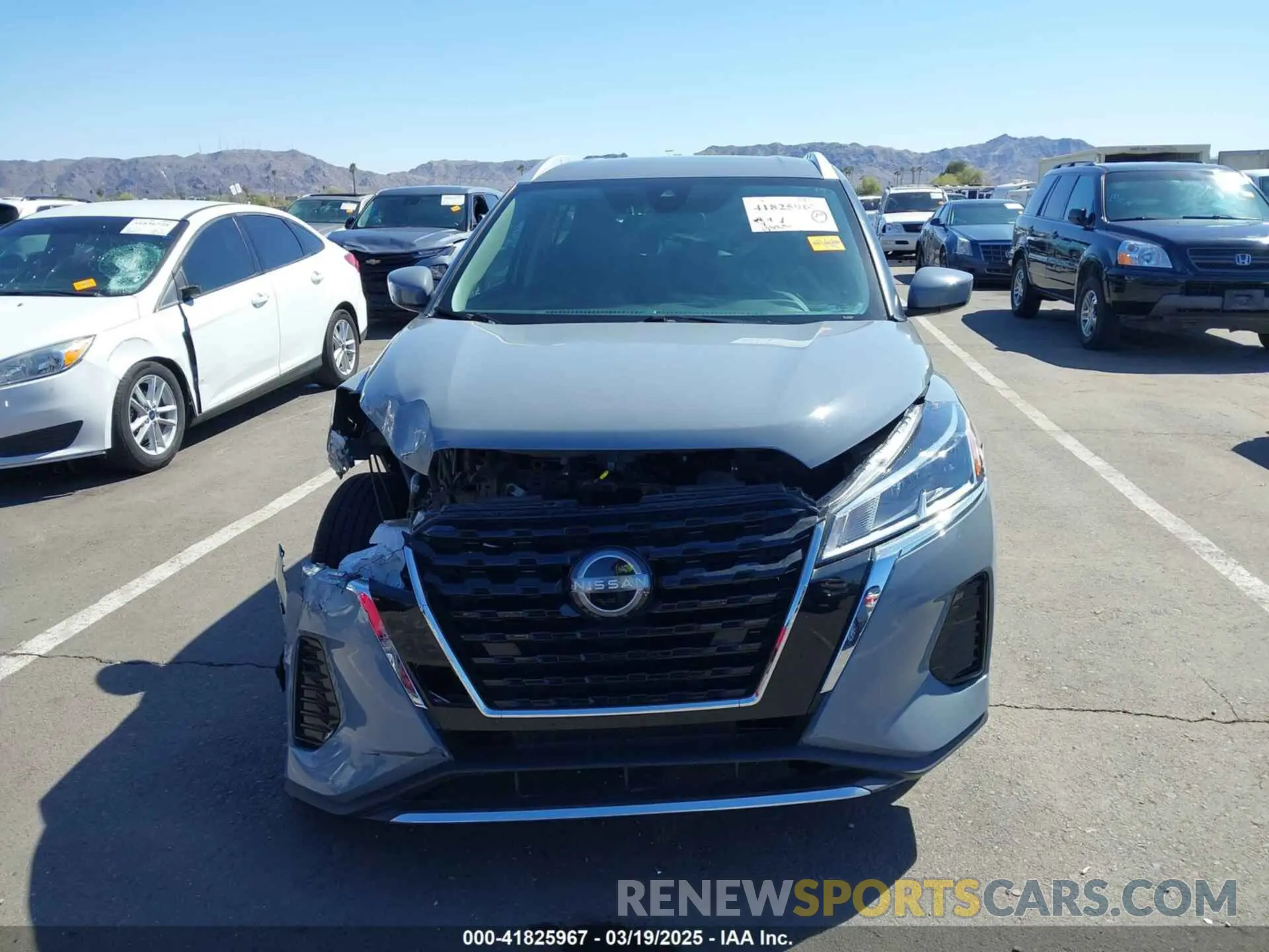 12 Photograph of a damaged car 3N1CP5CVXNL498296 NISSAN KICKS 2022
