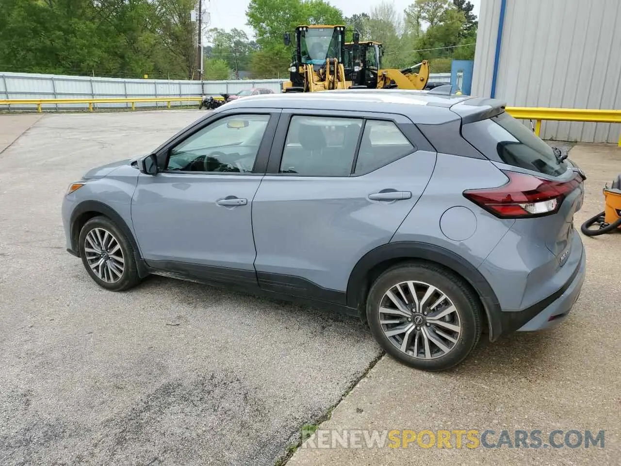 2 Photograph of a damaged car 3N1CP5CVXNL528025 NISSAN KICKS 2022