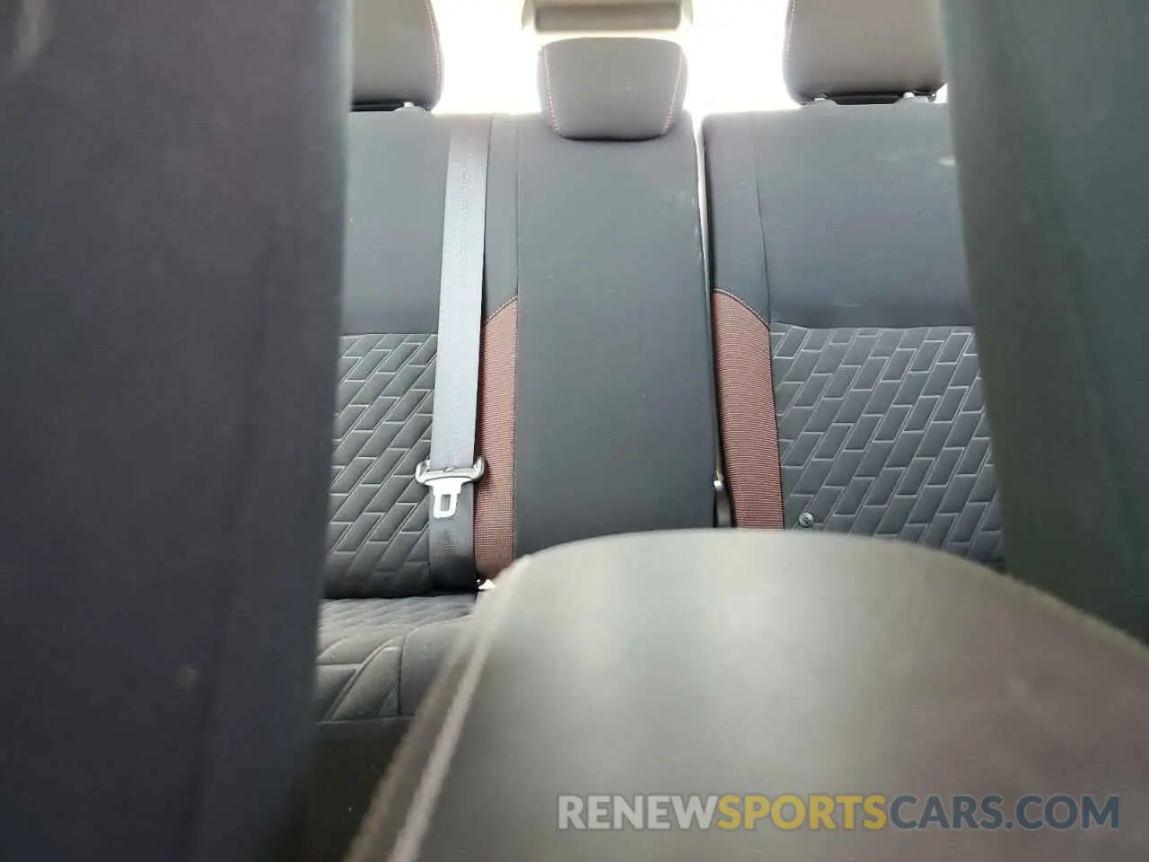 10 Photograph of a damaged car 3N1CP5DV0NL519333 NISSAN KICKS 2022
