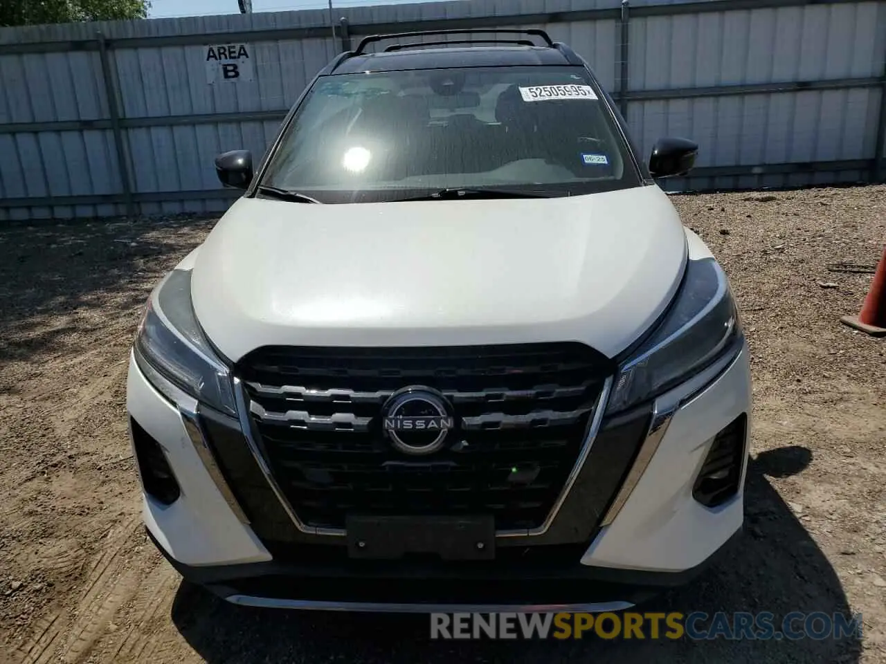 5 Photograph of a damaged car 3N1CP5DV0NL519333 NISSAN KICKS 2022