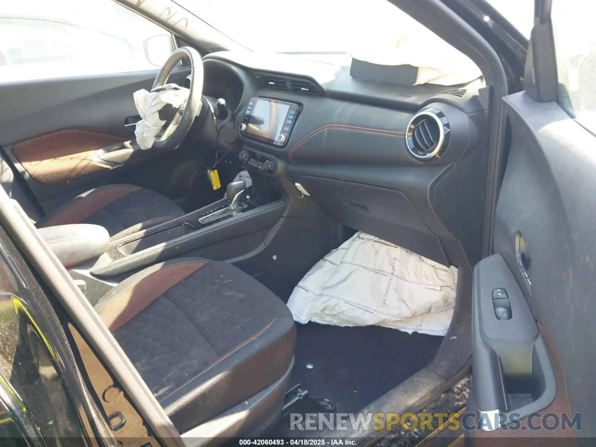 5 Photograph of a damaged car 3N1CP5DV1NL490215 NISSAN KICKS 2022